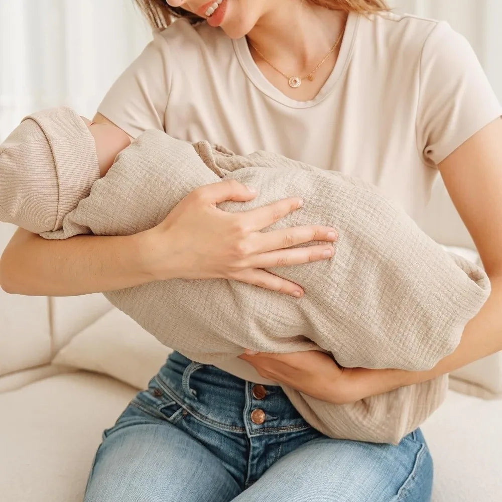 Solid Color Maternal Nursing Covers Comfortable Soft Breastfeeding Blanket Stroller Blanket 2 in 1 Feeding Clothes GODSIGN